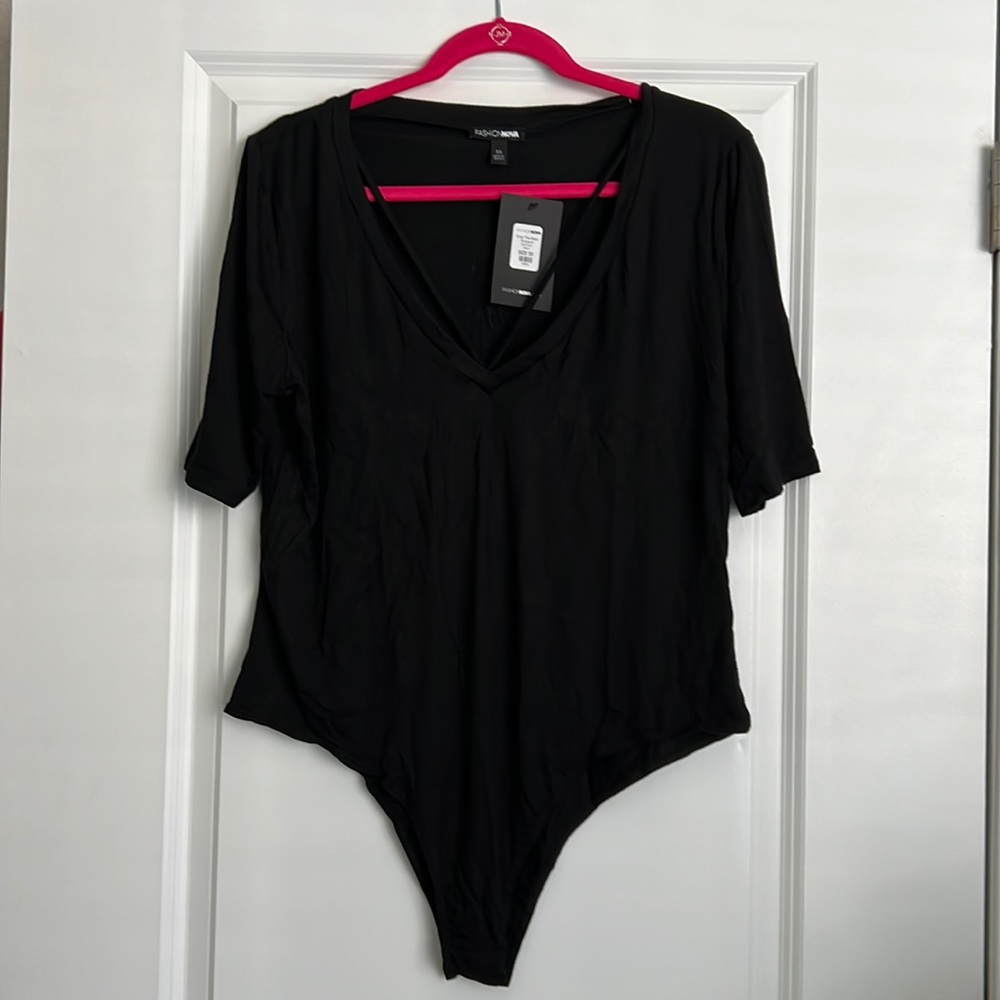 NWT FASHION NOVA STAPPY BODYSUIT